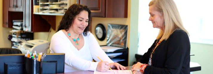 Chiropractic Portland OR Reception Desk Contact Us